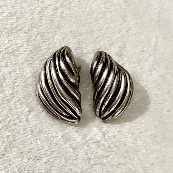Vintage Sterling Clip Earrings - Picture 1 of 2